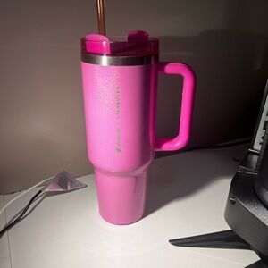 pink 40oz starbucks stanley